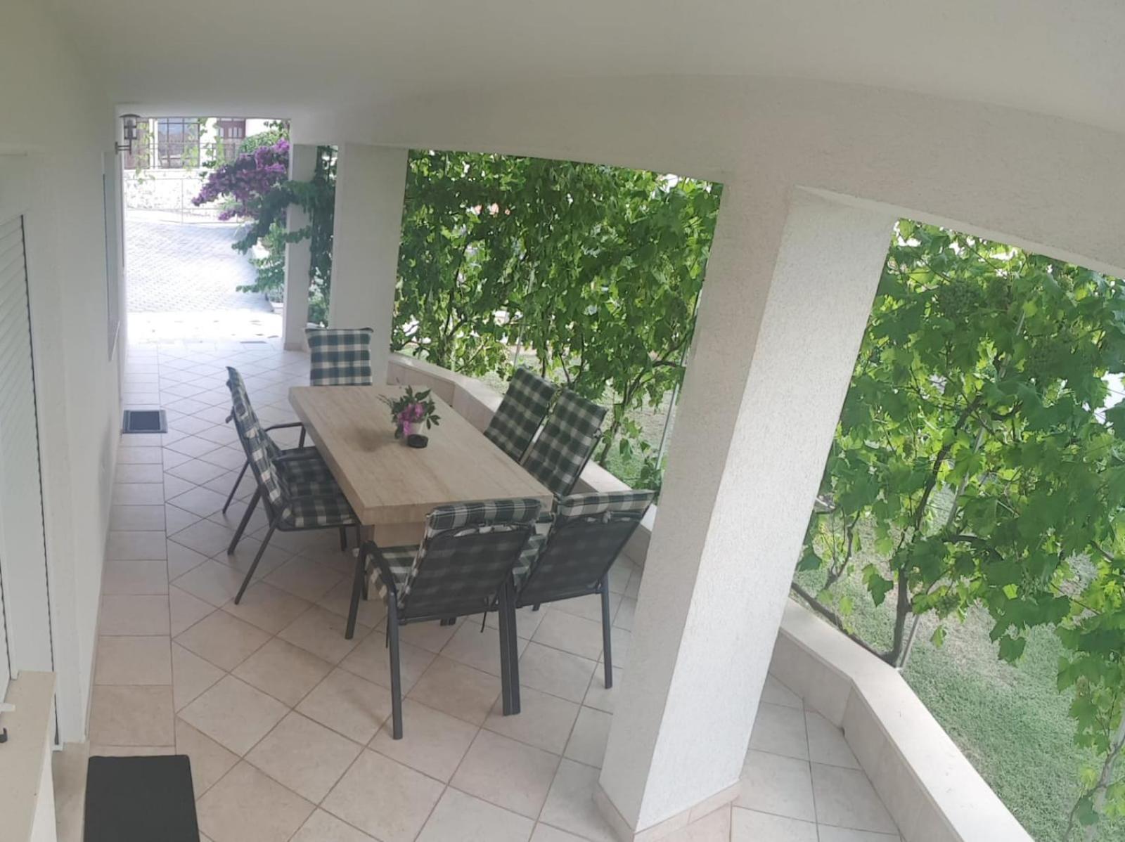 Apartmani Jureta Округ Горни Екстериор снимка