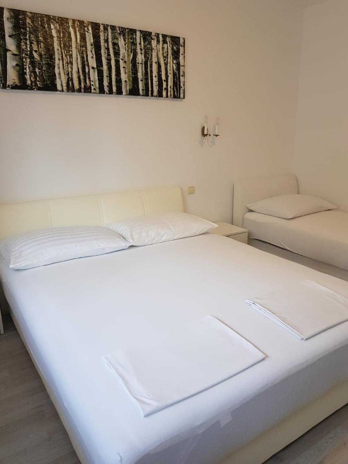 Apartmani Jureta Округ Горни Екстериор снимка