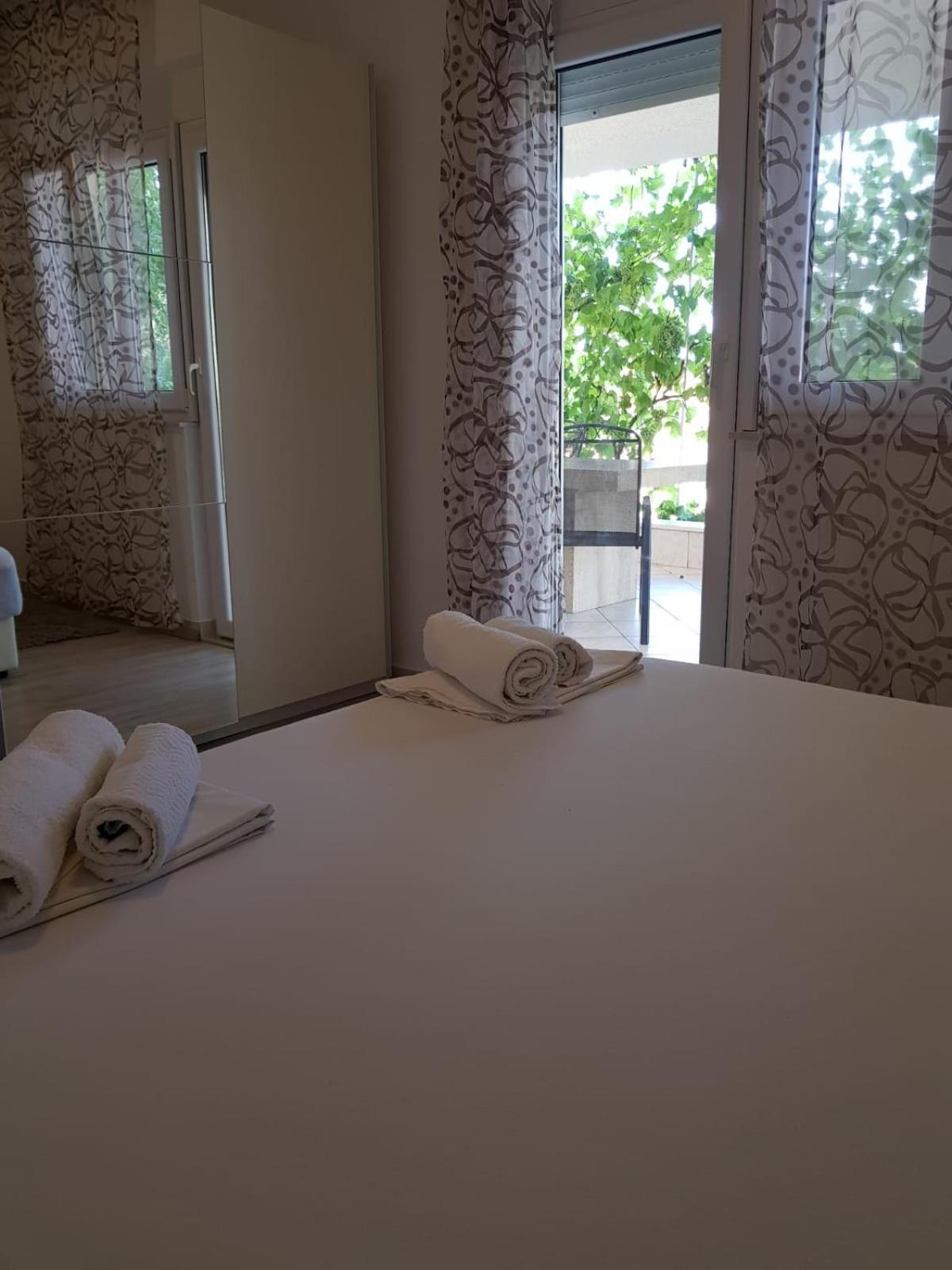 Apartmani Jureta Округ Горни Екстериор снимка