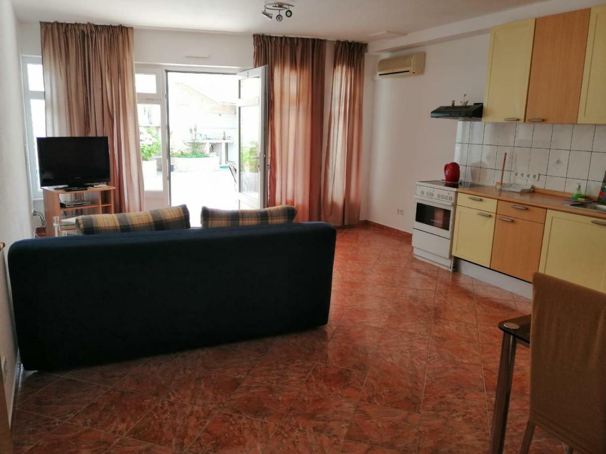 Apartmani Jureta Округ Горни Екстериор снимка